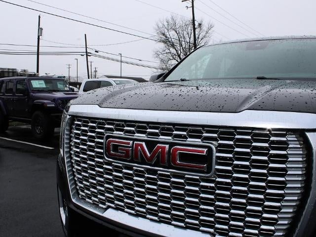 2023 GMC Yukon XL 4WD 4dr Denali