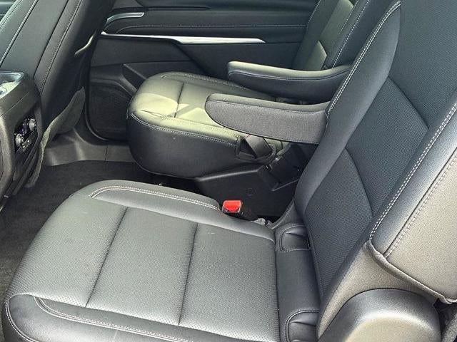 2024 Chevrolet Traverse LT w/2LT