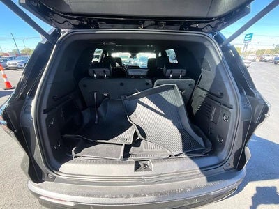 2024 Chevrolet Traverse LT w/2LT