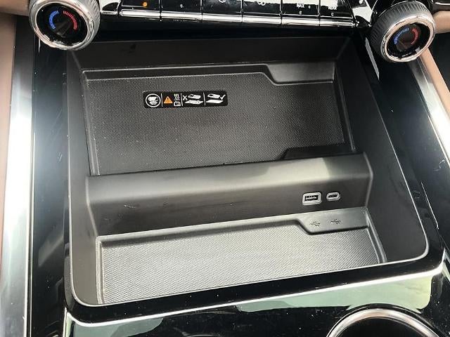 2025 Chevrolet Tahoe 4WD High Country