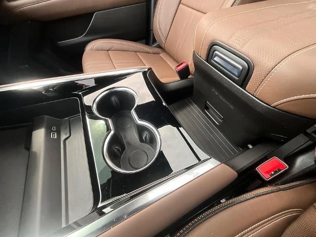 2025 Chevrolet Tahoe 4WD High Country