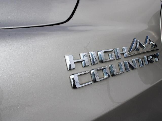 2021 Chevrolet Suburban 4WD High Country