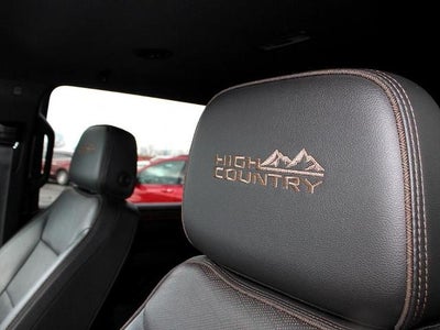 2021 Chevrolet Suburban 4WD High Country