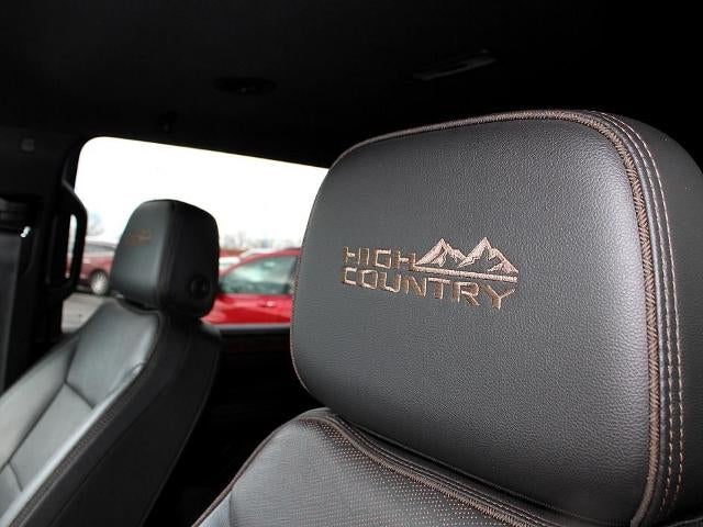 2021 Chevrolet Suburban 4WD High Country