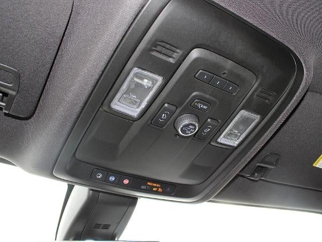 2021 Chevrolet Suburban 4WD High Country