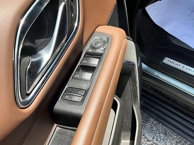 2023 Chevrolet Suburban 4WD High Country