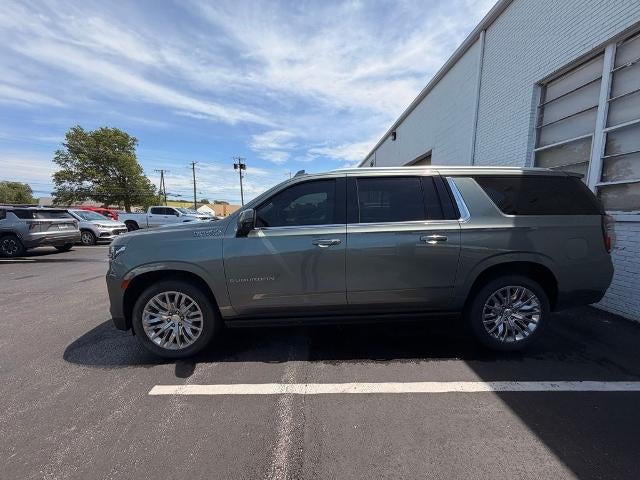 2023 Chevrolet Suburban 4WD High Country