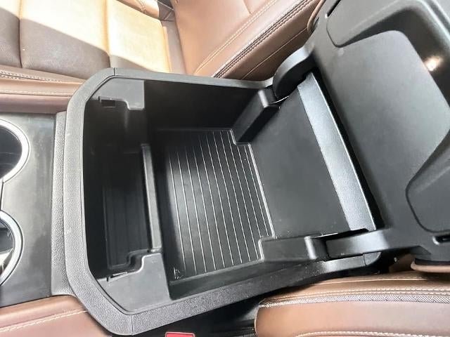 2023 Chevrolet Suburban 4WD High Country