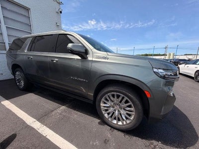 2023 Chevrolet Suburban 4WD High Country