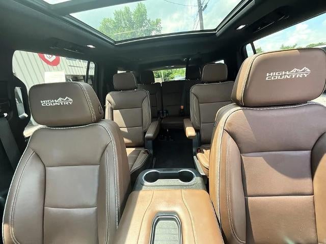 2023 Chevrolet Suburban 4WD High Country