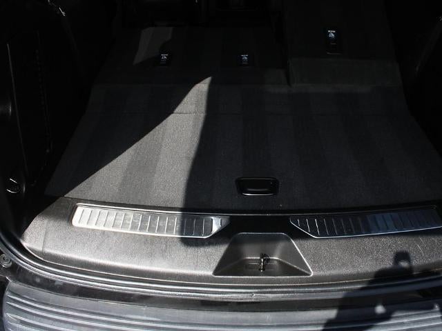 2023 Chevrolet Tahoe 4WD Premier