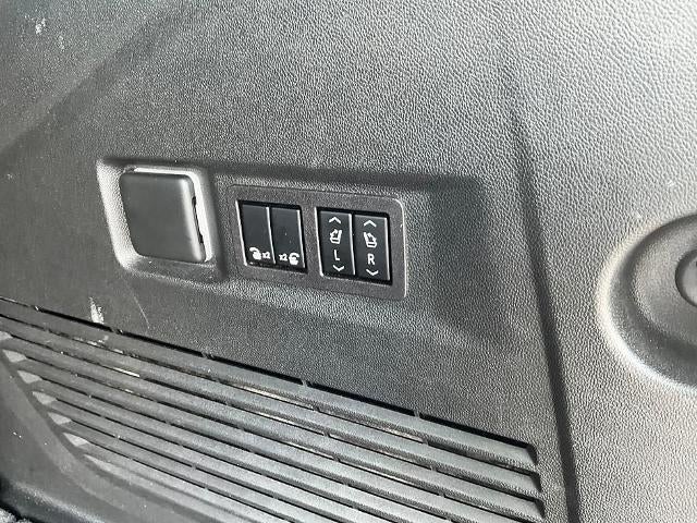 2023 Chevrolet Tahoe 4WD Premier