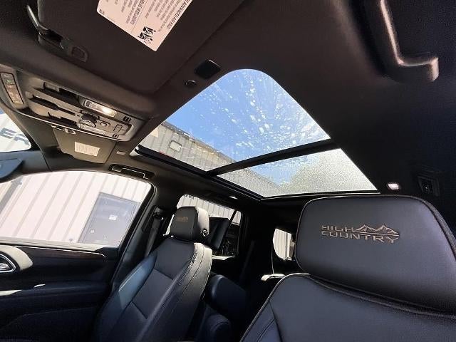 2023 Chevrolet Tahoe 4WD High Country