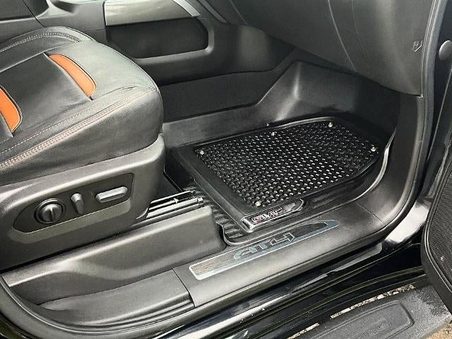 2022 GMC Sierra 2500 HD Crew Cab Standard Box 4-Wheel Drive AT4