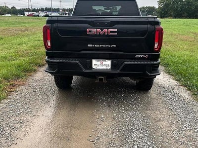 2022 GMC Sierra 2500 HD Crew Cab Standard Box 4-Wheel Drive AT4