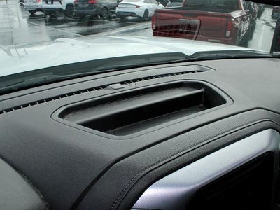 2022 GMC Sierra 2500 HD Crew Cab Standard Box 4-Wheel Drive SLE