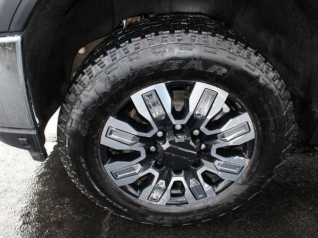 2022 GMC Sierra 2500 HD Crew Cab Standard Box 4-Wheel Drive SLE