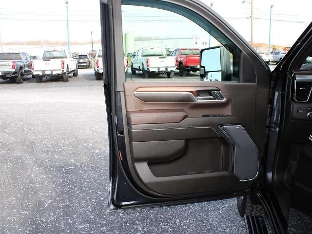 2024 GMC Sierra 2500 HD Crew Cab Standard Box 4-Wheel Drive Denali