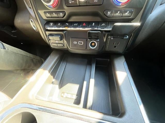 2022 GMC Sierra 2500 HD Crew Cab Standard Box 4-Wheel Drive Denali