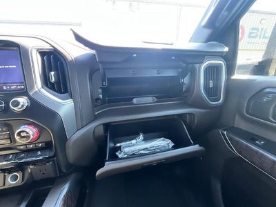 2022 GMC Sierra 2500 HD Crew Cab Standard Box 4-Wheel Drive Denali