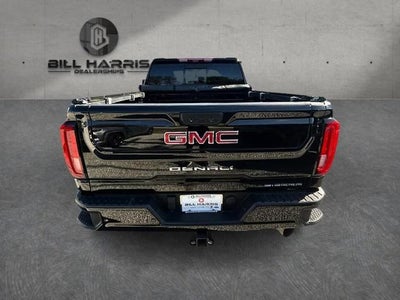 2022 GMC Sierra 2500 HD Crew Cab Standard Box 4-Wheel Drive Denali