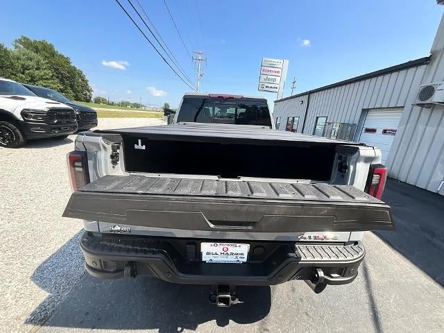 2024 GMC Sierra 2500 HD Crew Cab Standard Box 4-Wheel Drive AT4X