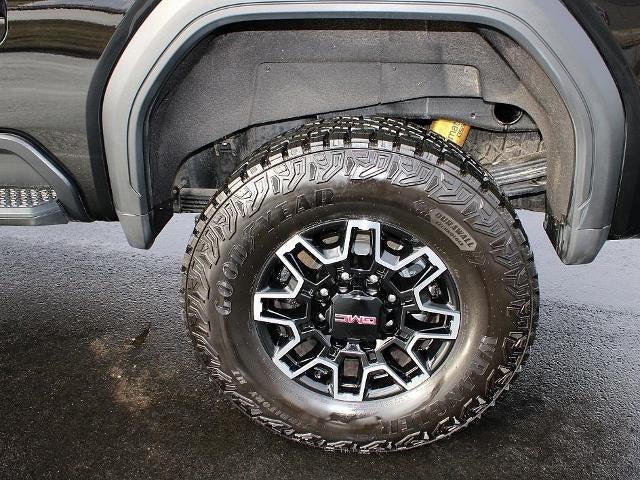 2026 GMC Sierra 2500 HD Crew Cab Standard Box 4-Wheel Drive AT4X