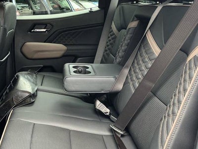 2025 GMC Canyon Crew Cab Short Box 4-Wheel Drive Denali