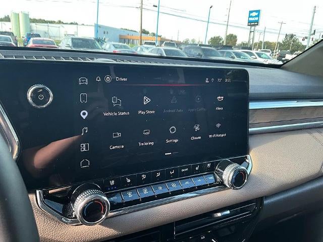2025 GMC Canyon Crew Cab Short Box 4-Wheel Drive Denali