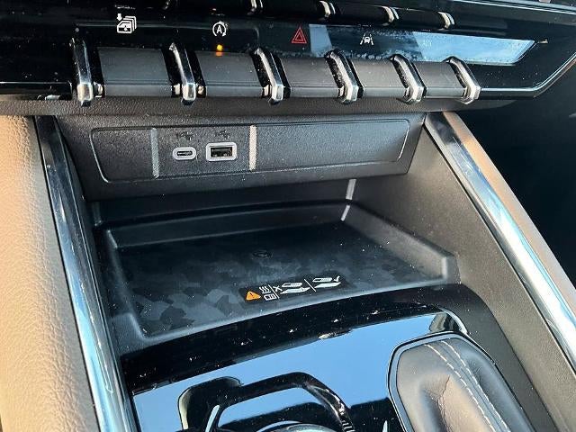 2025 GMC Canyon Crew Cab Short Box 4-Wheel Drive Denali