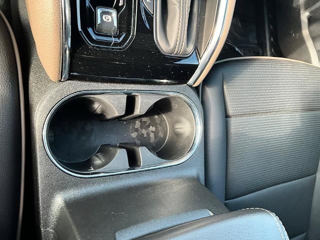 2025 GMC Canyon Crew Cab Short Box 4-Wheel Drive Denali