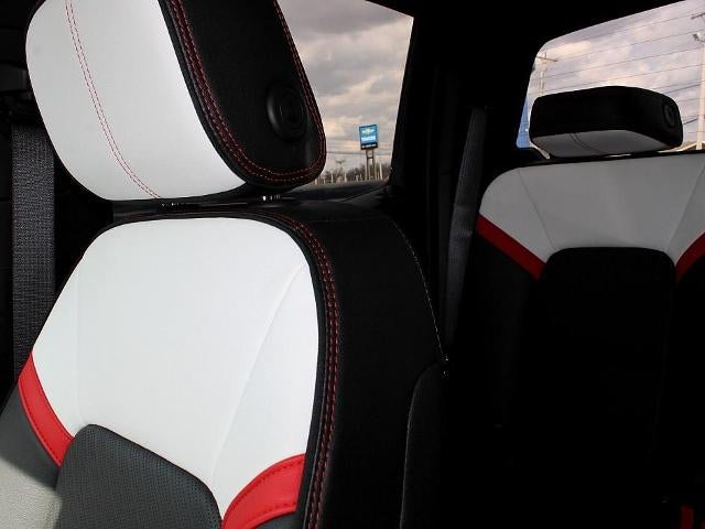 2023 GMC Canyon Crew Cab Short Box 4-Wheel Drive AT4X