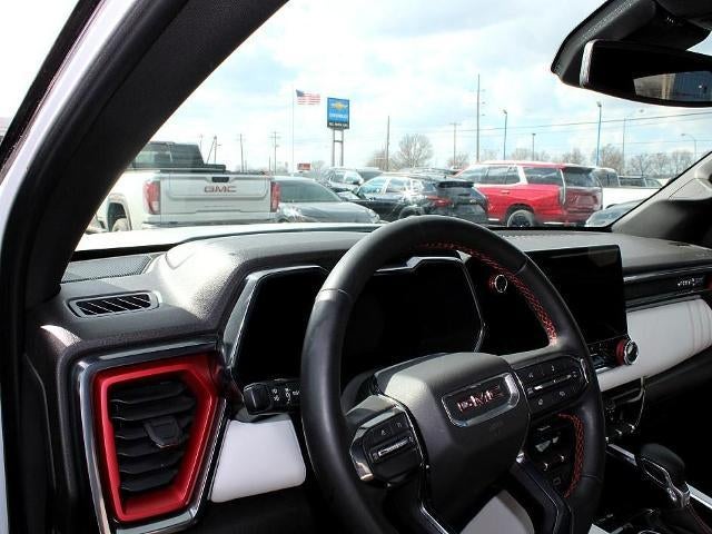 2023 GMC Canyon Crew Cab Short Box 4-Wheel Drive AT4X