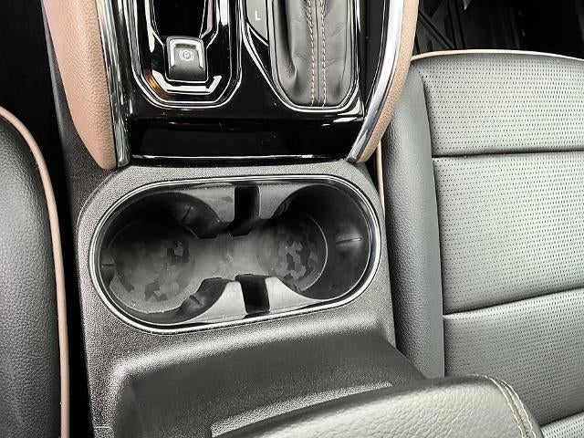 2024 GMC Canyon Crew Cab Short Box 4-Wheel Drive Denali