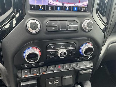 2021 GMC Sierra 1500 Crew Cab Short Box 4-Wheel Drive AT4