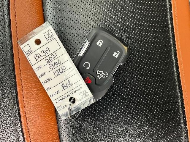 2021 GMC Sierra 1500 Crew Cab Short Box 4-Wheel Drive AT4