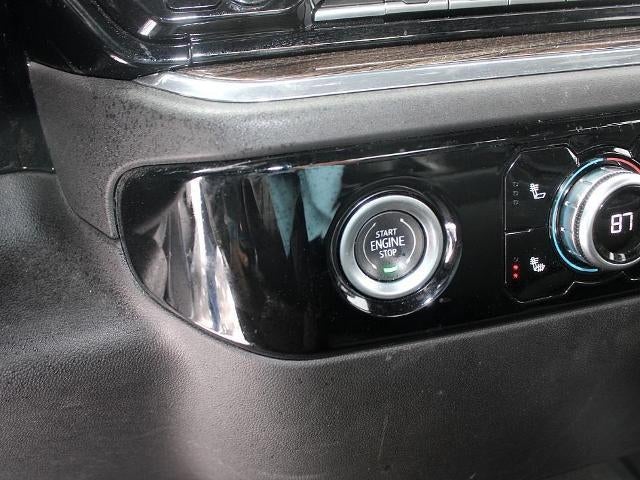 2024 GMC Sierra 1500 Crew Cab Short Box 4-Wheel Drive Elevation 3VL