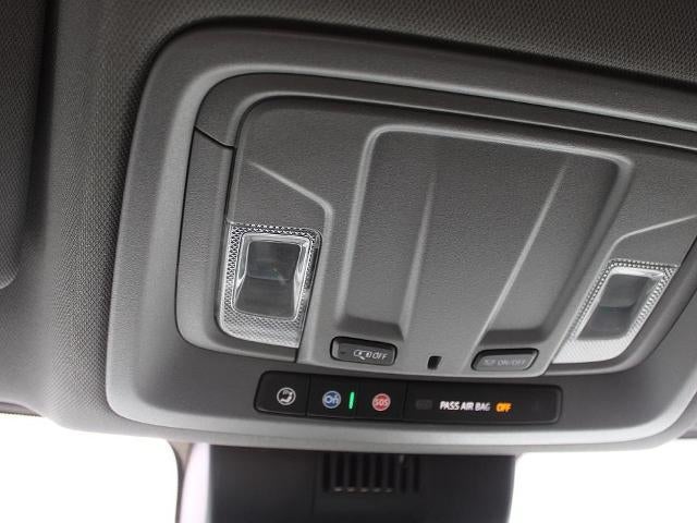 2024 GMC Sierra 1500 Crew Cab Short Box 4-Wheel Drive Elevation 3VL