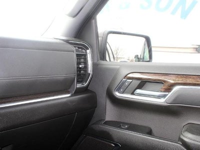 2024 GMC Sierra 1500 Crew Cab Short Box 4-Wheel Drive Elevation 3VL