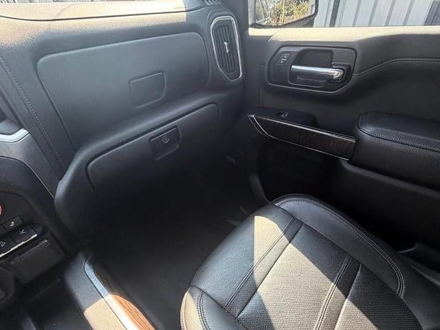 2019 GMC Sierra 1500 Crew Cab Short Box 4-Wheel Drive Denali