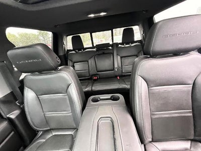 2019 GMC Sierra 1500 Crew Cab Short Box 4-Wheel Drive Denali
