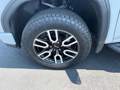 2025 GMC Sierra 1500 Crew Cab Short Box 4-Wheel Drive AT4