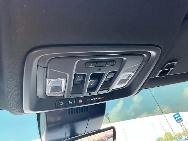 2025 GMC Sierra 1500 Crew Cab Short Box 4-Wheel Drive AT4