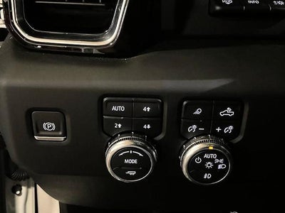2022 GMC Sierra 1500 Crew Cab Short Box 4-Wheel Drive Denali