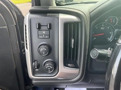 2017 GMC Sierra 1500 Double Cab Standard Box 4-Wheel Drive SLE