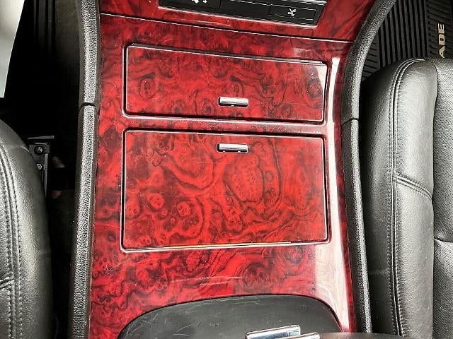 2014 Cadillac Escalade AWD Luxury