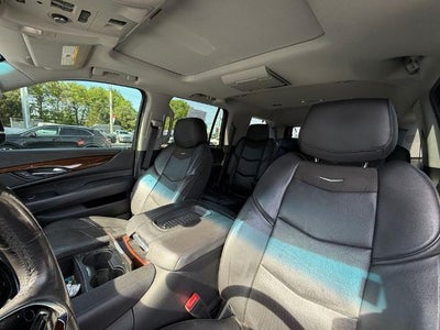 2020 Cadillac Escalade 4WD Luxury