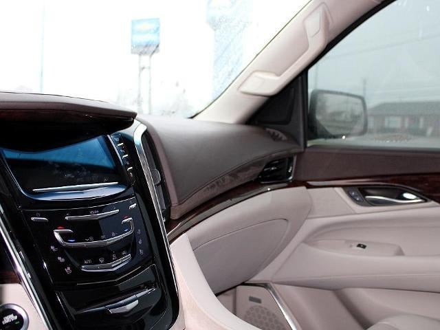 2015 Cadillac Escalade ESV 4WD Luxury