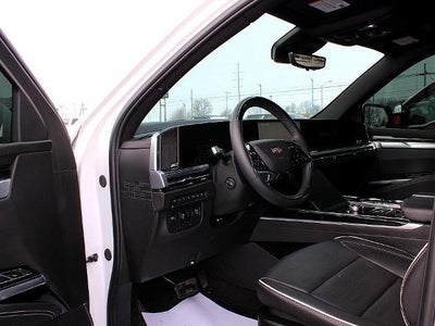 2025 Cadillac Escalade 4WD Sport