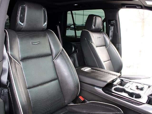 2025 Cadillac Escalade 4WD Sport